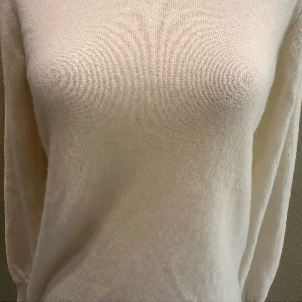 Women's Cream Turtleneck Sweater J. Crew 100% Cashmere Off White Small